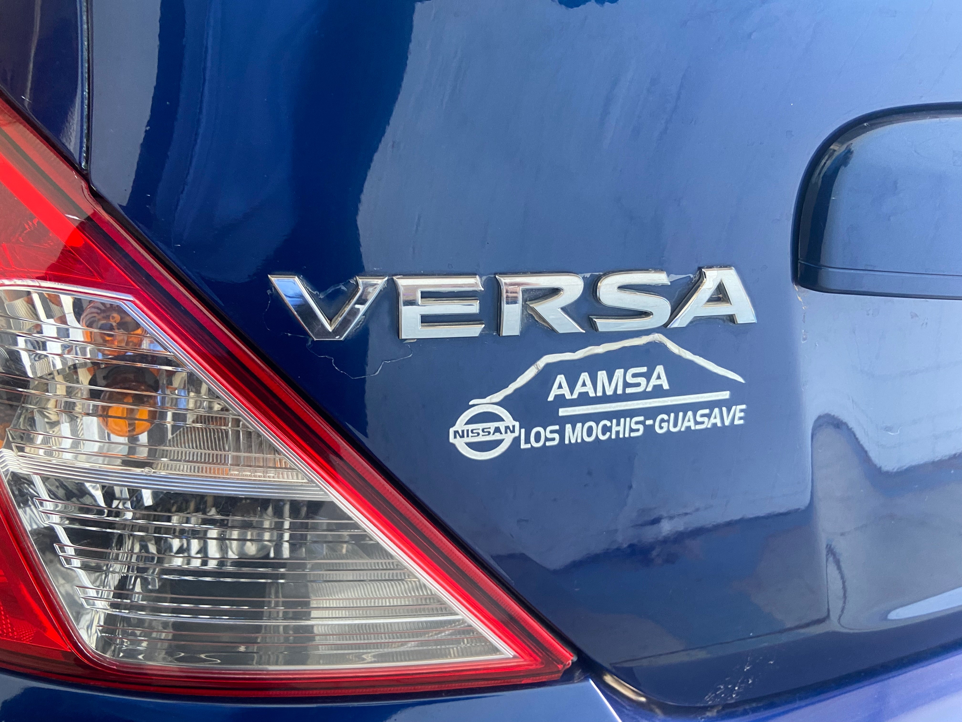2018 Nissan VERSA 4 PTS ADVANCE TA AAC VE F NIEBLA RA-16